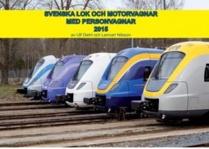 Aktuell förteckning över alla lok, motorvagnar, personvagnar, spårvagnar och tunnelbanevagnar som trafikerar svenska spår 2015. Boken visar tekniska data och bilder på alla aktuella fordonstyper och interiörskisser av motorvagnar och personvagnar och med de flesta färgsättningar som används.